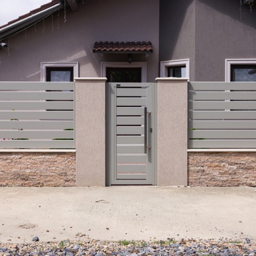 Gard aluminiu - RAL 9006
